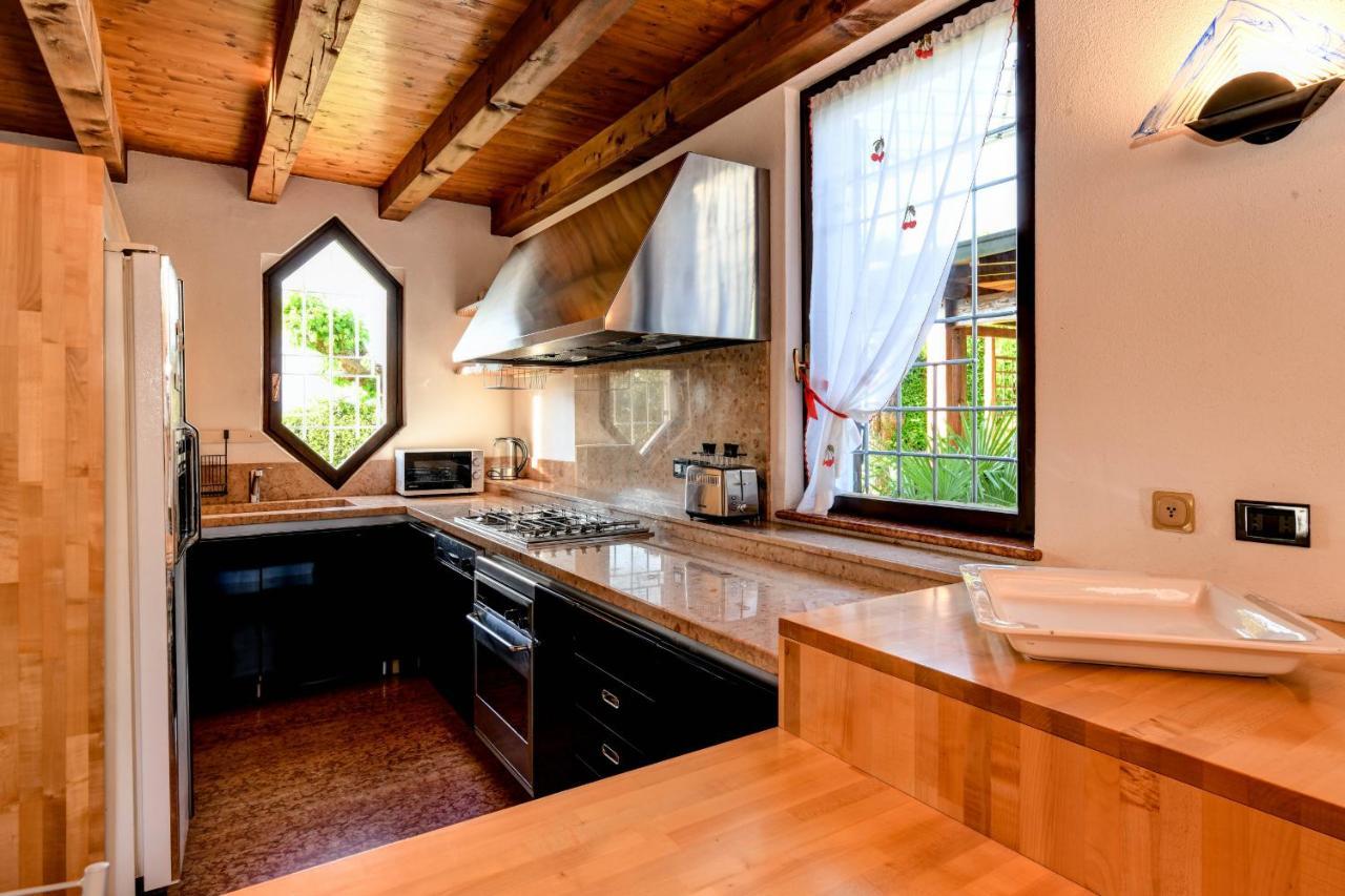 Casa Francesca Villa Pacengo Di Lazise Eksteriør billede